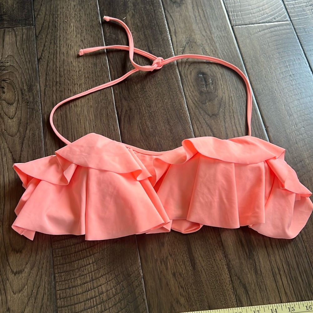 NWT‎ Cocoship peach ruffle Swim Top Size 6